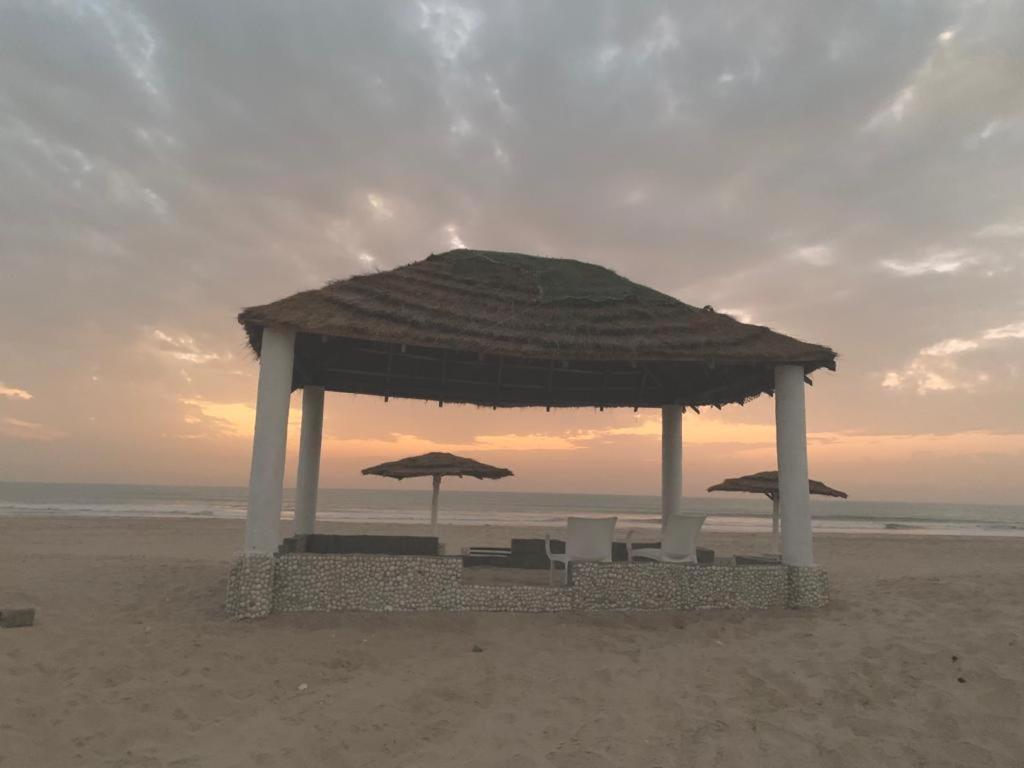 Bosofet Beach And Creek Lodge Sanyang Eksteriør bilde